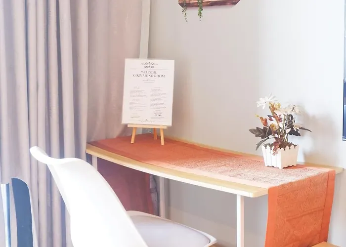 Apartment In Makati With Fast Wifi, Free Pool, Netflix And Own Balcony Manila